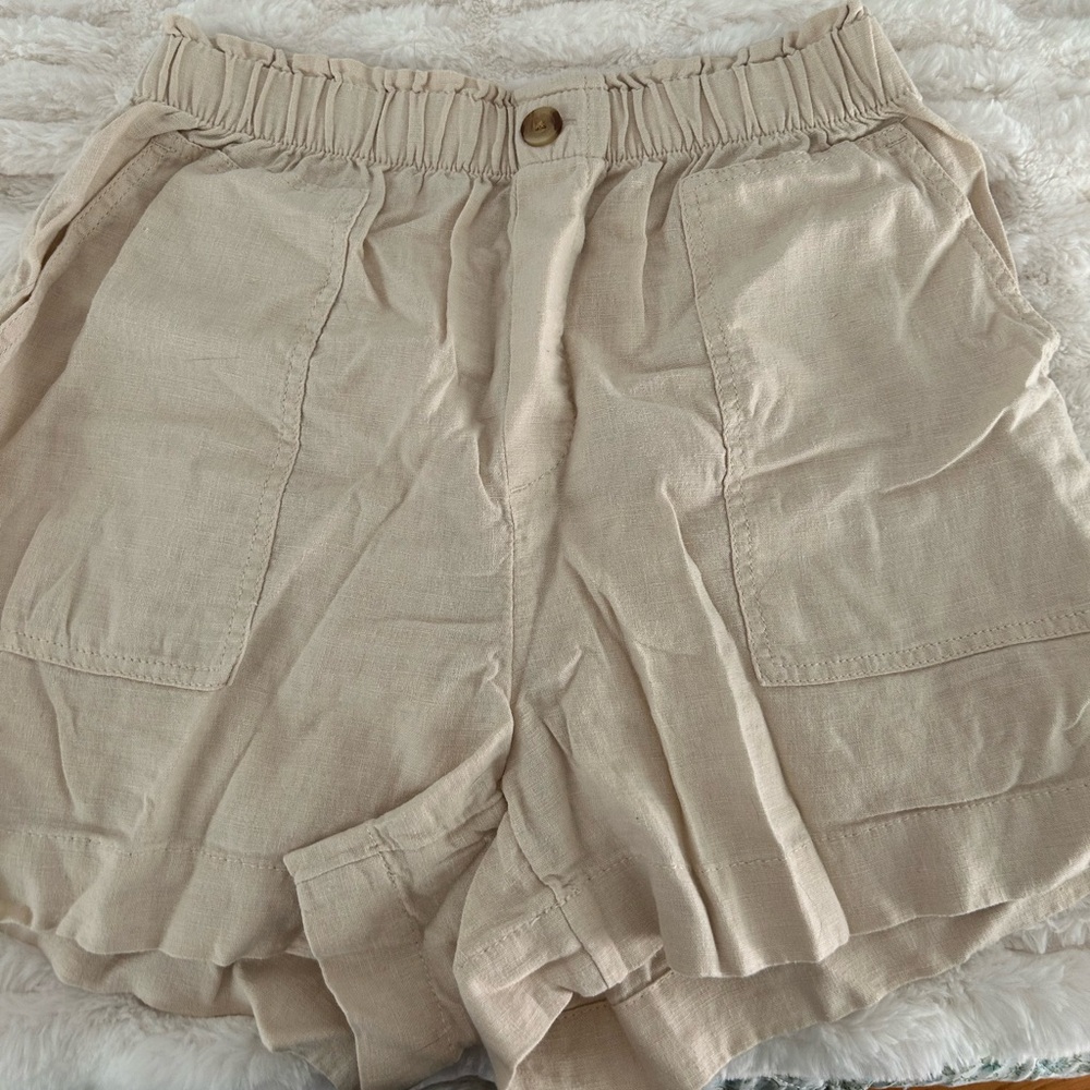 LOFT Cream Paperbag Waist Shorts